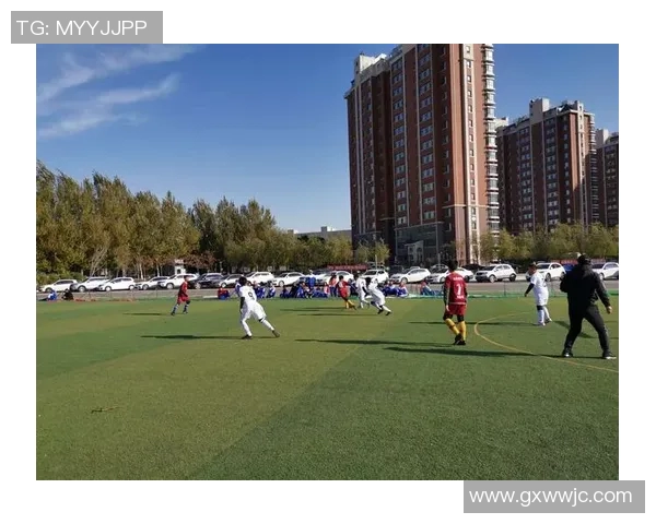 追寻绿茵梦想足球星歌谱写激情与荣耀的青春赞歌