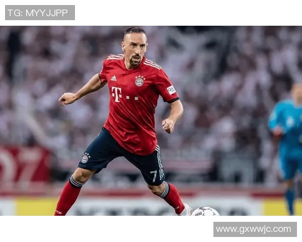 加拿大足坛风云人物盘点与知名足球球星全纪录 加拿大足坛风云人物盘点与知名足球球星全纪录